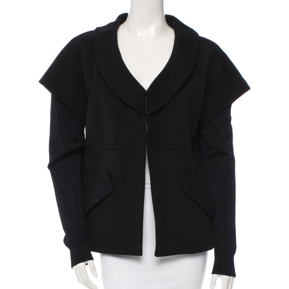Authentic Vera Wang Dramatic Shoulder Jacket